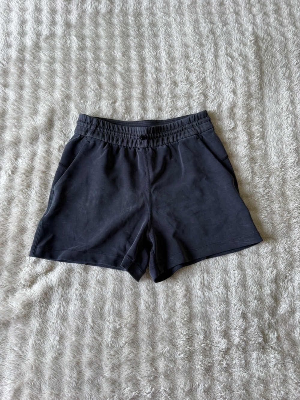 Lululemon Women’s soft-stream Shorts